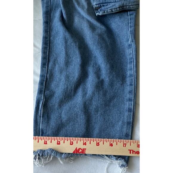 Forever 21 Premium Denim Woman Jeans Style Jogger Frayed At Bottom Pockets Sz 31 - Picture 4 of 8